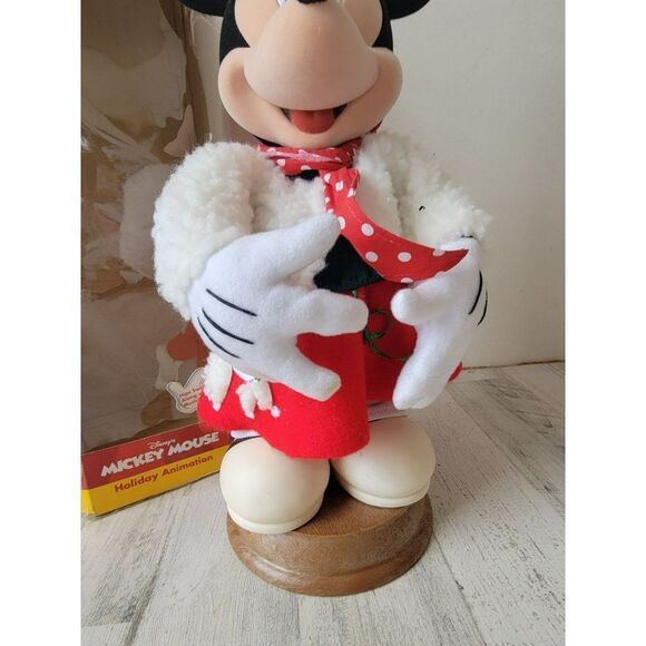 Santa's best Let's Twist Again Minnie Mouse animated motionette Xmas decor - Picture 4 of 13